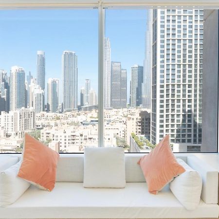 Chic 2Br Apartment, Prime Location Near Dubai Mall - Allsopp&Allsopp Экстерьер фото